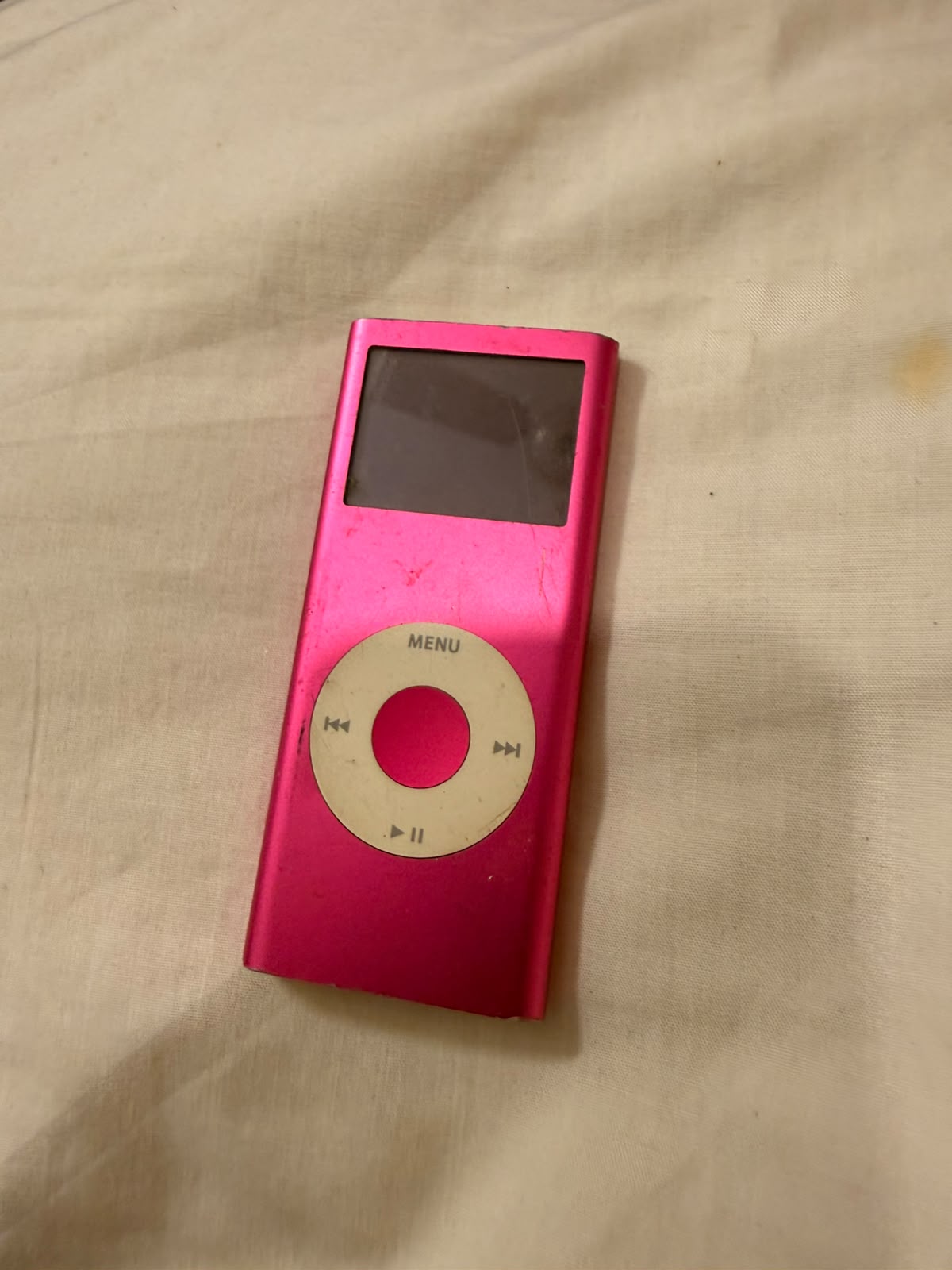 Apple iPod Nano 4GB (Pink)
